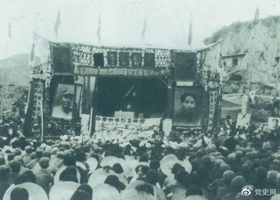 1947年3月8日，延安各界舉行保衛(wèi)邊區(qū)、保衛(wèi)延安動員大會。